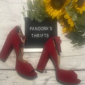 American Rag Cie Red Platform Heels Ankle buckle Size 7 Like New